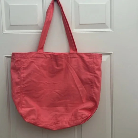 Victorias Secret Pink Zippered Tote Bag. - Picture 3 of 5